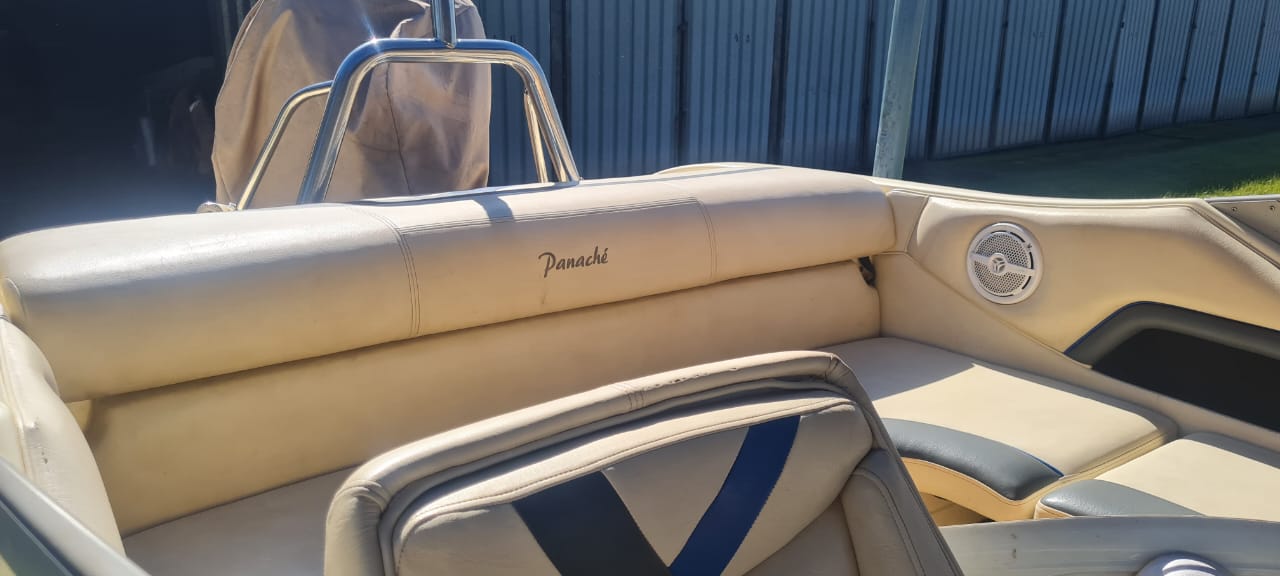 Panache 2003 speed boat with 150 v6 Yamaha