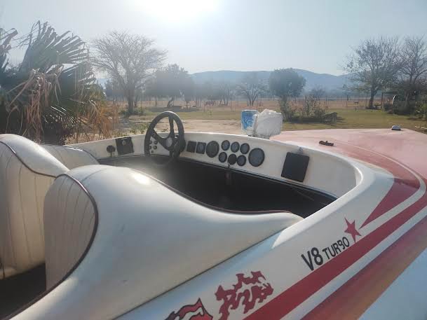 speed boat big block