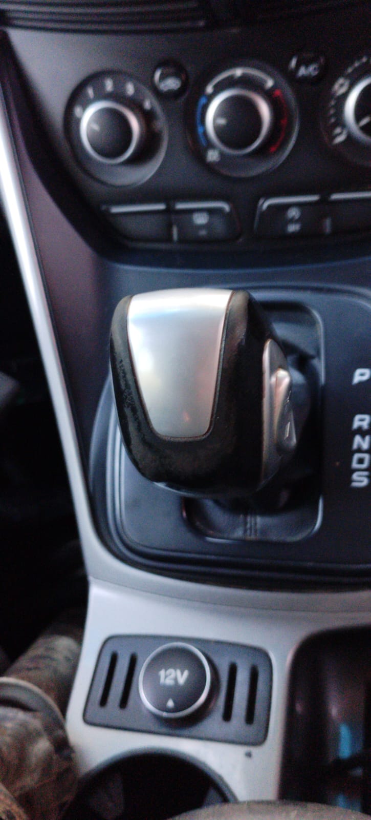 2014 FORD KUGA 1.5 PETROL STRIPPING FOR SPARES