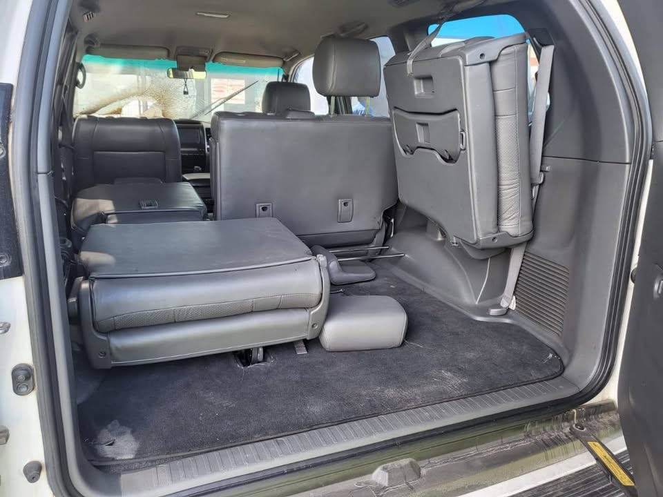 Toyota prado seats available - Private Seller