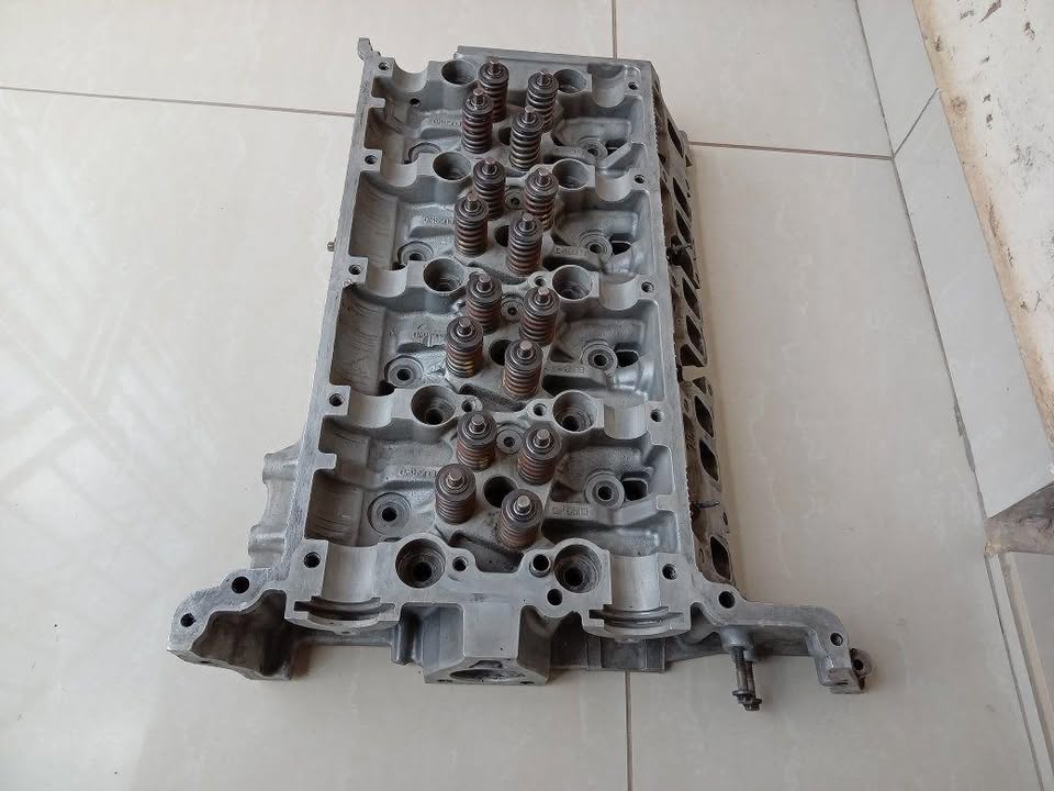 Ford Ranger 2.2 T6 Cylinder Head - Private Seller Ford Ranger 2.2 T6 Cylinder Head - Private Seller