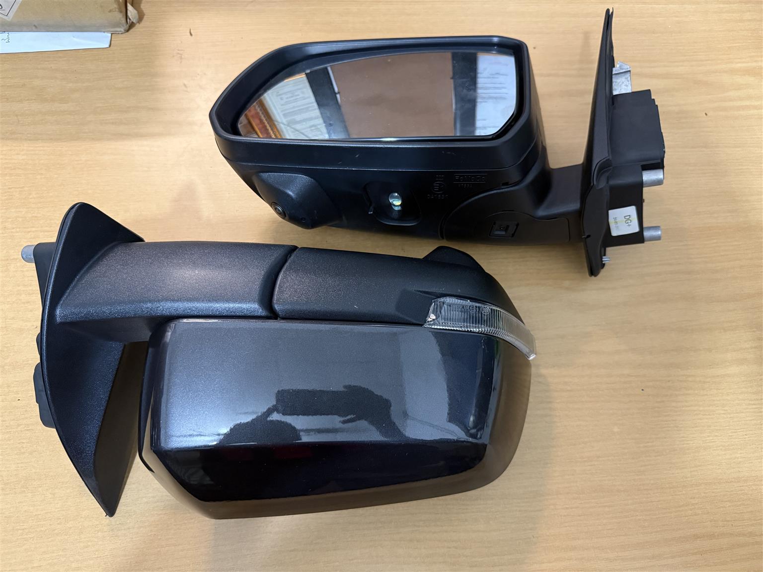 2023 Ford Ranger T9 Wildtrack Side View Mirror - Private Seller