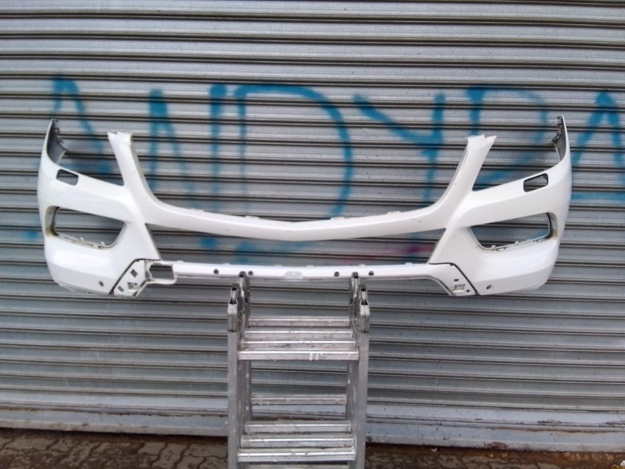 2012-2014 MERCEDES ML-350 FRONT BUMPER