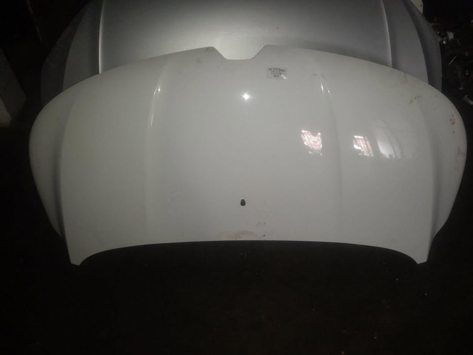 RENAULT TRIBER BONNET AVAILABLE - Private Seller RENAULT TRIBER BONNET AVAILABLE - Private Seller