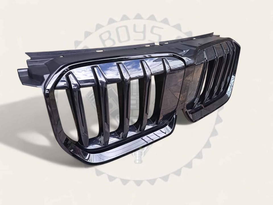 BMW X1 U11 MAIN GRILL AVAILABLE FOR SALE - Private Seller BMW X1 U11 MAIN GRILL AVAILABLE FOR SALE - Private Seller