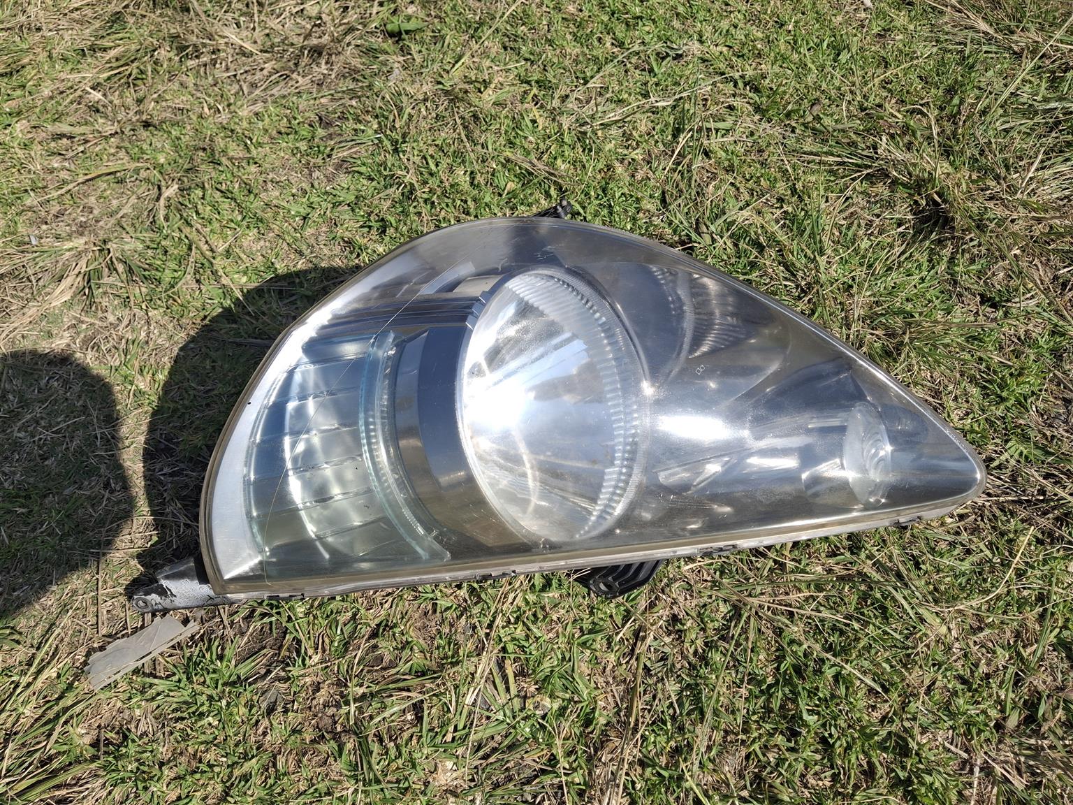 2007 Honda Jazz headlight - Private Seller 2007 Honda Jazz headlight - Private Seller
