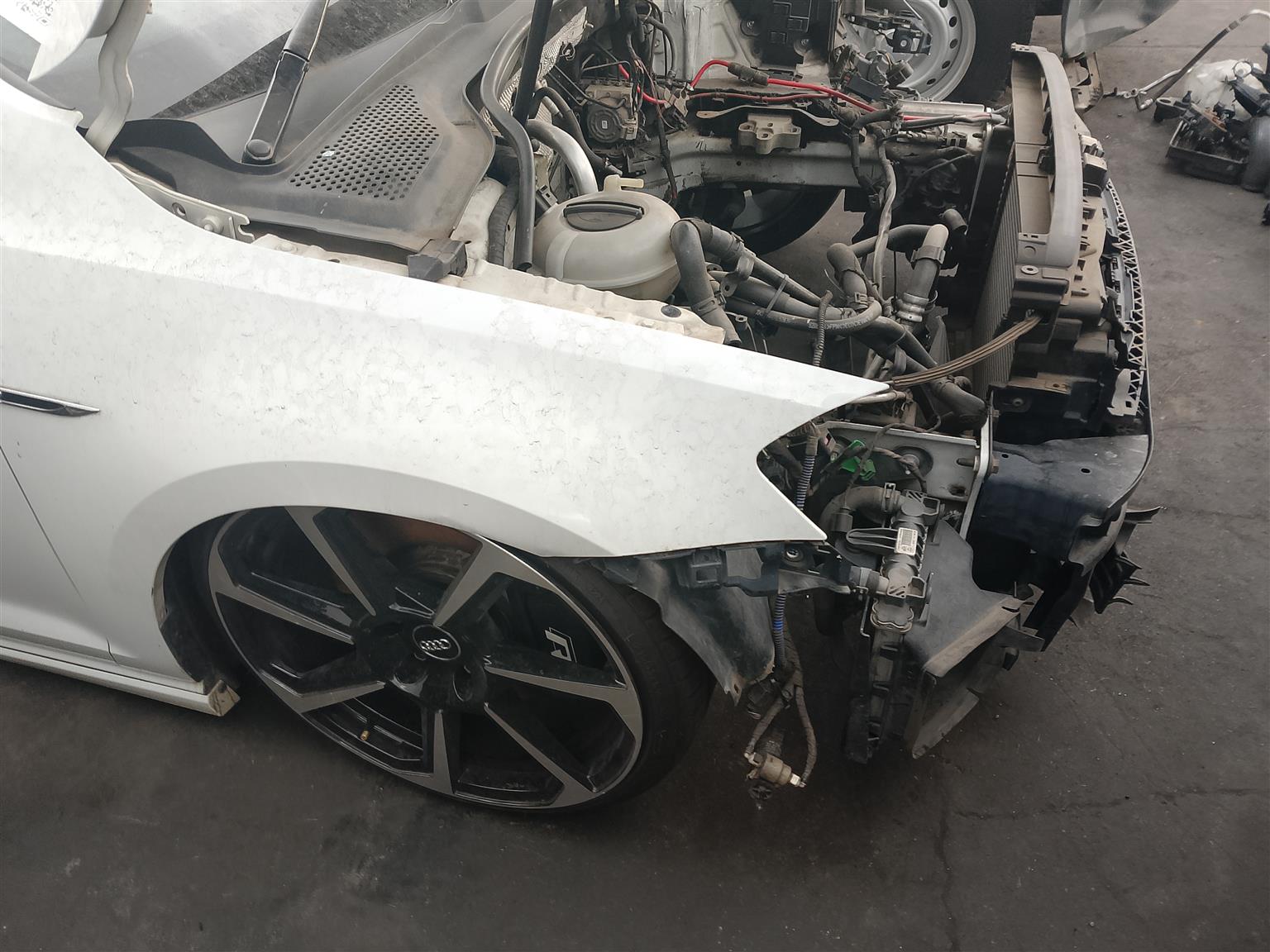 Golf 7.5R spares - Private Seller