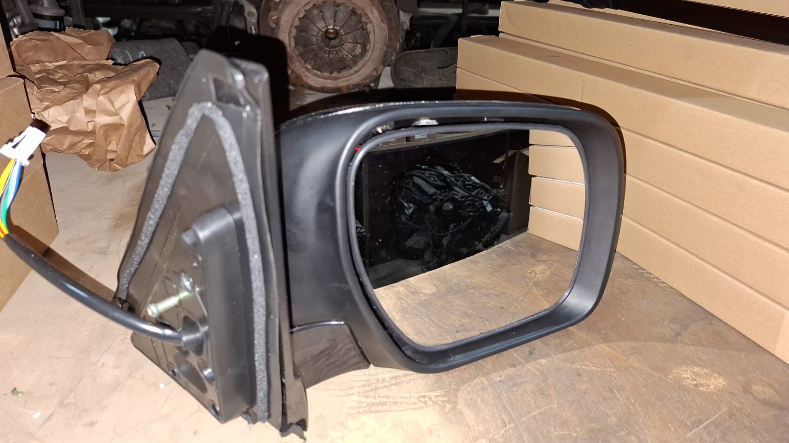 Mitsubishi Pajero Gen4 door mirror for sale (2014)