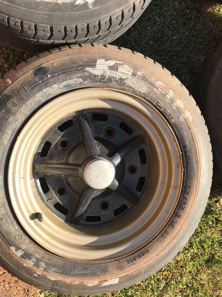 Beetle rims 14 Inch - Private Seller