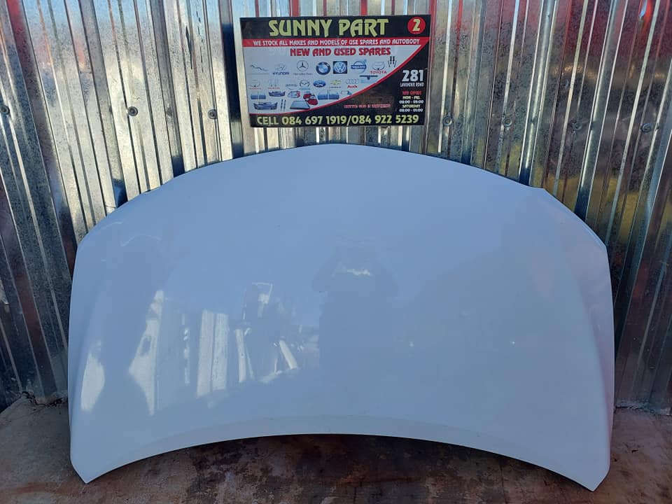 Toyota Corolla Bonnet - Private Seller Toyota Corolla Bonnet - Private Seller