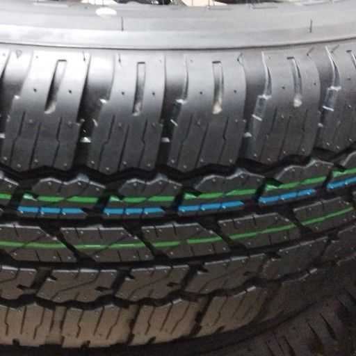 Bazoo with bridgestone dueler Tyres