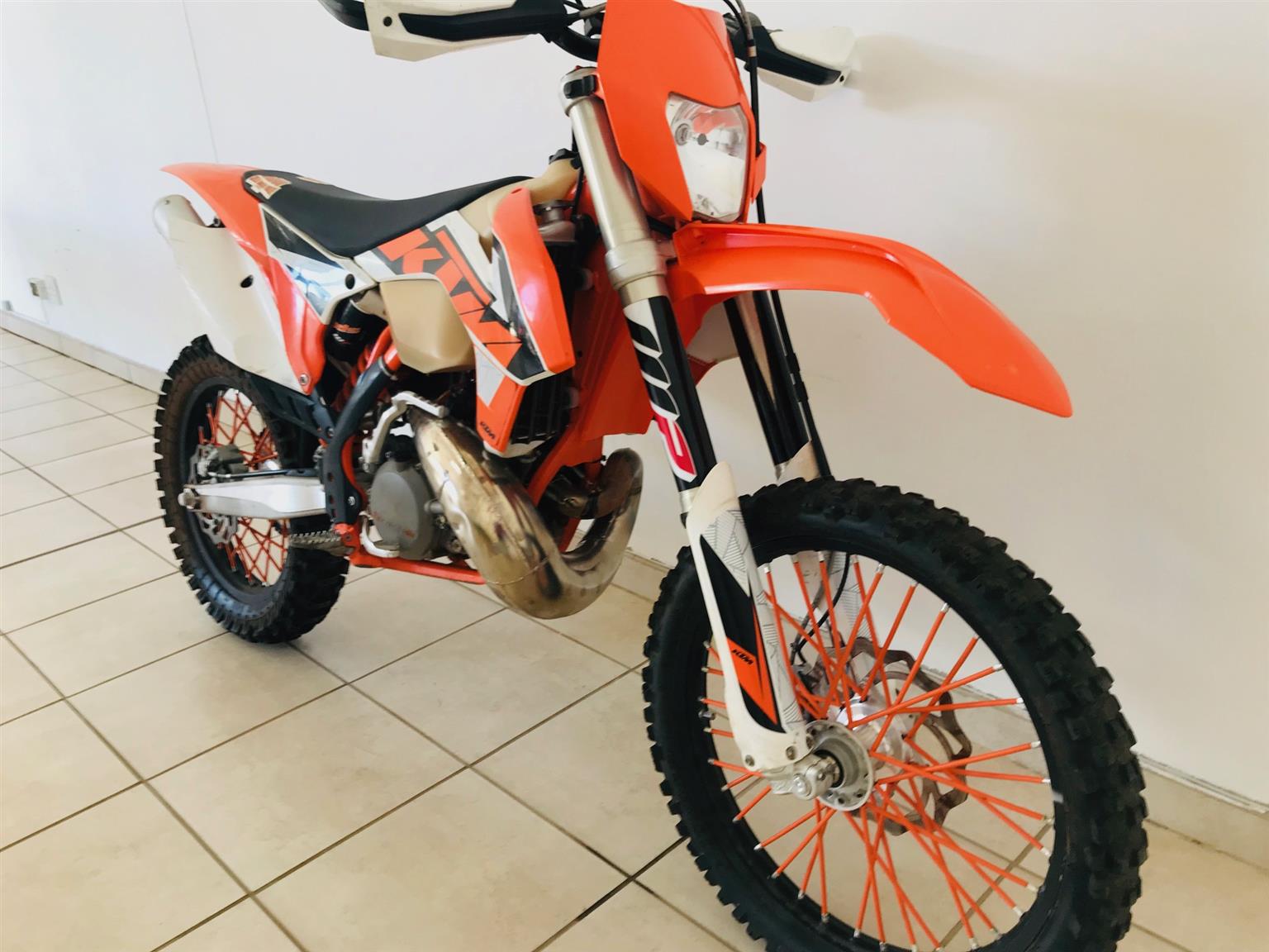 16 Ktm 300 Xcw Junk Mail