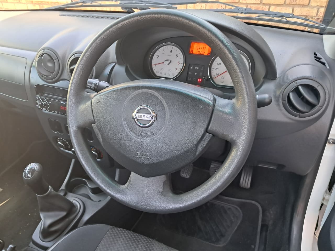 Used 2016 Nissan NP200 1.6i (aircon) safety pack - Private Seller Used 2016 Nissan NP200 1.6i (aircon) safety pack - Private Seller