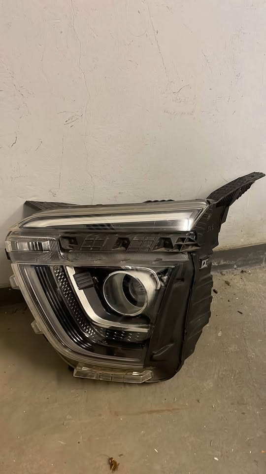 Hyundai Creta headlight - Private Seller Hyundai Creta headlight - Private Seller