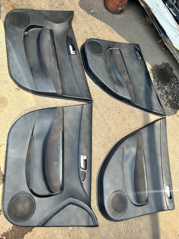 2012 Hyundai I 20 Door Panels For Sale @Circle 7 Used Parts Call or WhatsApp - Private Seller