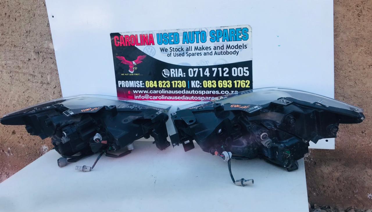 Mazda CX-5 left and right headlights - Private Seller Mazda CX-5 left and right headlights - Private Seller