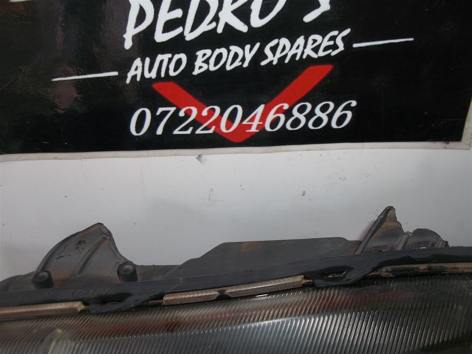 Ford Ranger T6 left headlight - Private Seller Ford Ranger T6 left headlight - Private Seller