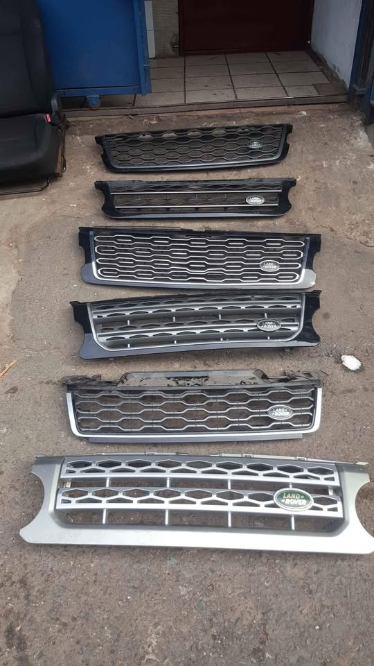 RANGE ROVER SPOT GRILL - Private Seller RANGE ROVER SPOT GRILL - Private Seller