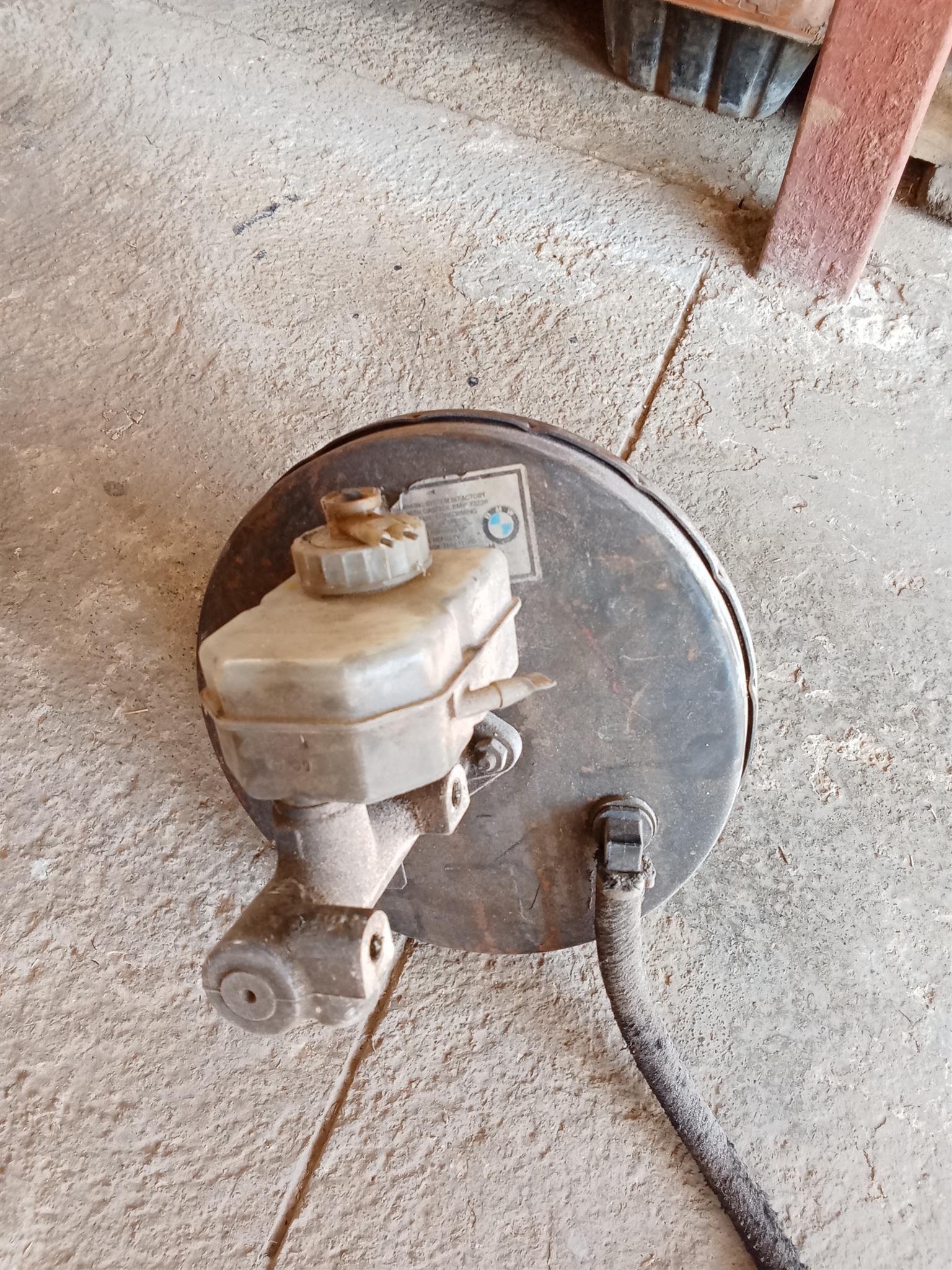 BMW E30 325is evo1 brake booster with master cylinder - Private Seller