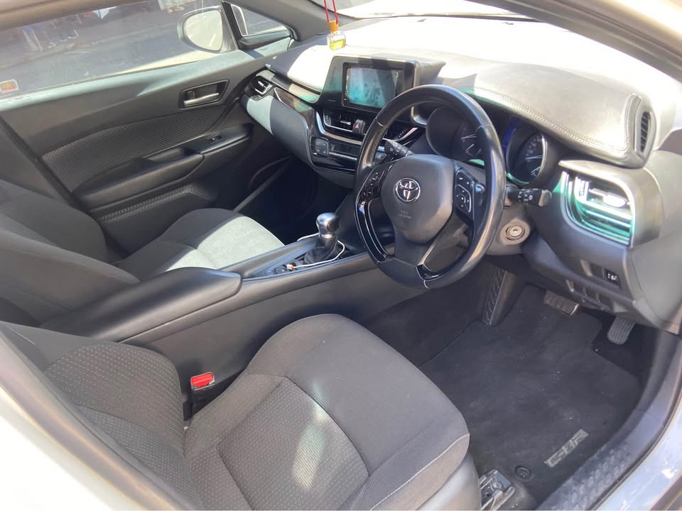 2019 Toyota CHR 1.2 Plus Automatic 114000km