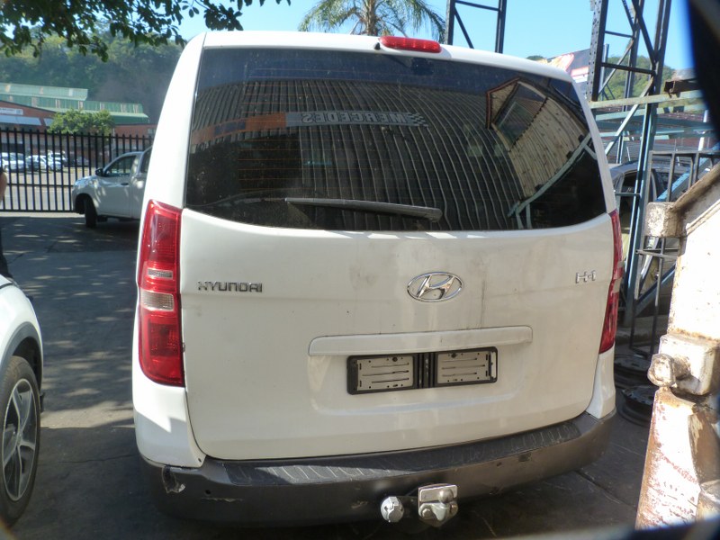 Hyundai H-1 2.5 Diesel AT D4CB White - 2013 SPARESBOYZ STRIPPING FOR SPARES - Private Seller Hyundai H-1 2.5 Diesel AT D4CB White - 2013 SPARESBOYZ STRIPPING FOR SPARES - Private Seller