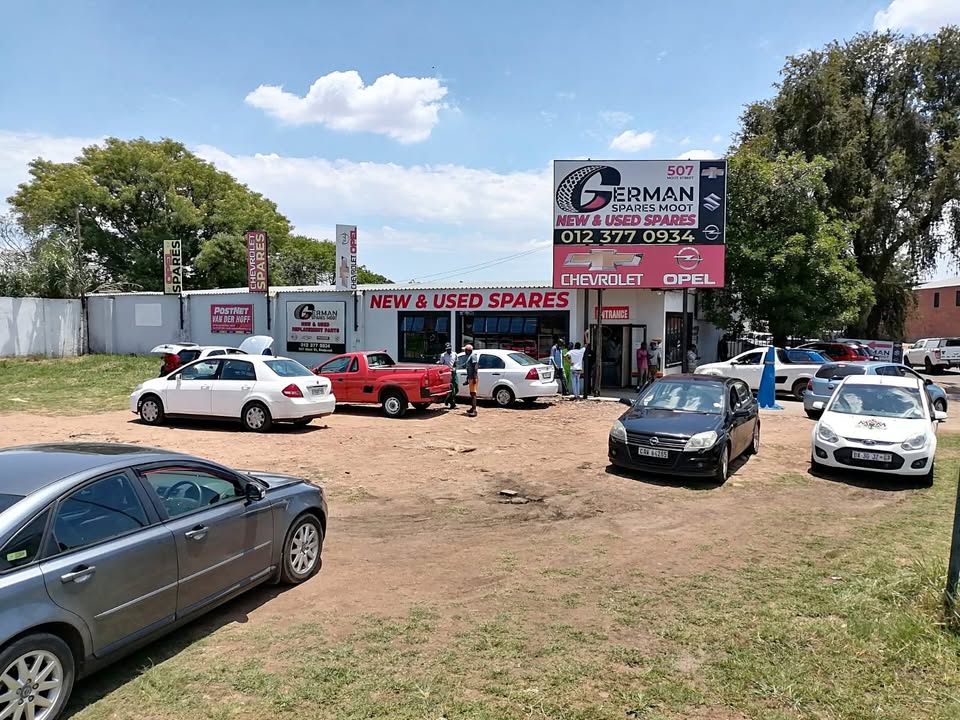 Opel, Chev & Suzuki new and used spare  parts