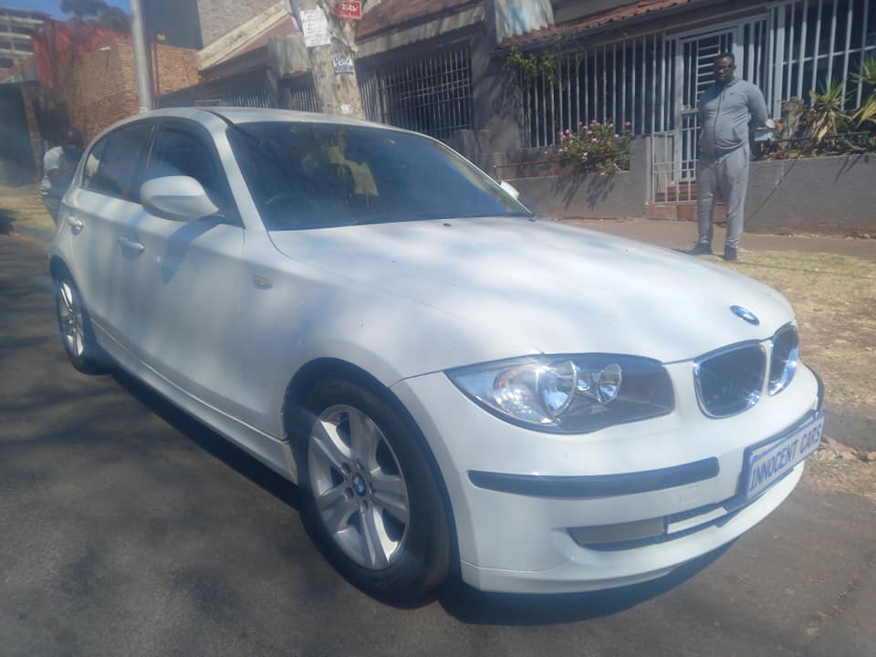2010 BMW 116i ENGINE PETROL, AUTOMATIC, MILEAGE 187000KMS, WHITE COLOR