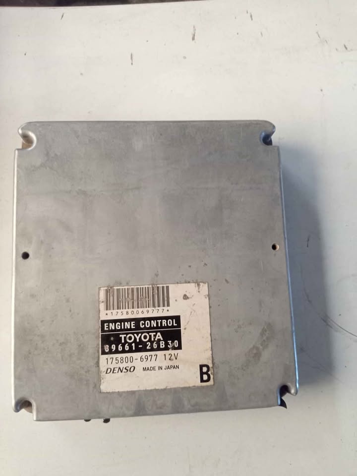Toyota 2KD ECU COMPUTER BOX - Private Seller Toyota 2KD ECU COMPUTER BOX - Private Seller