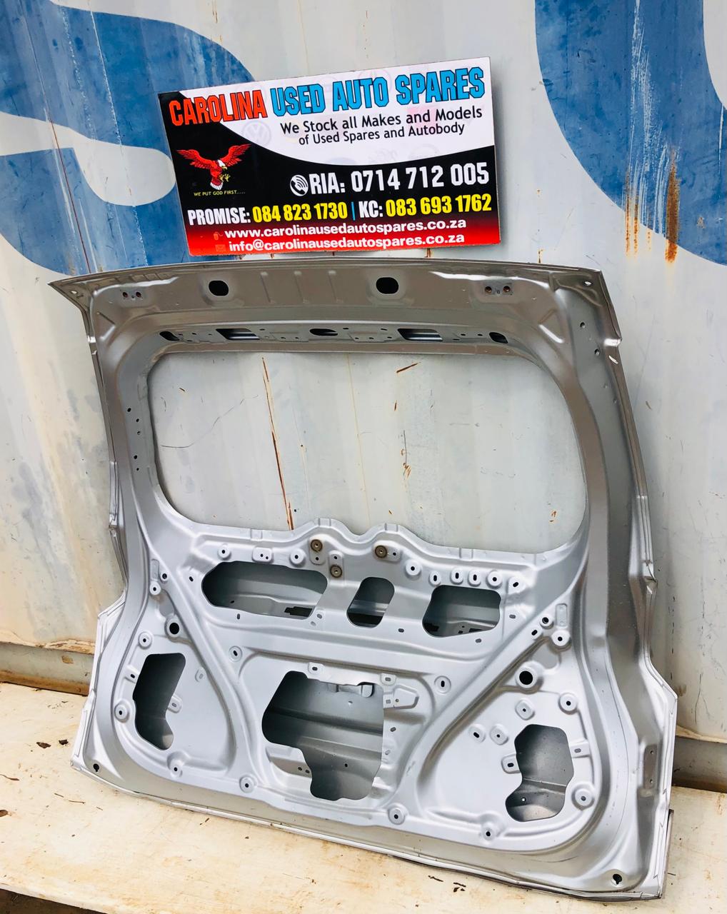 Mitsubishi Pajero Sport tailgate - Private Seller Mitsubishi Pajero Sport tailgate - Private Seller