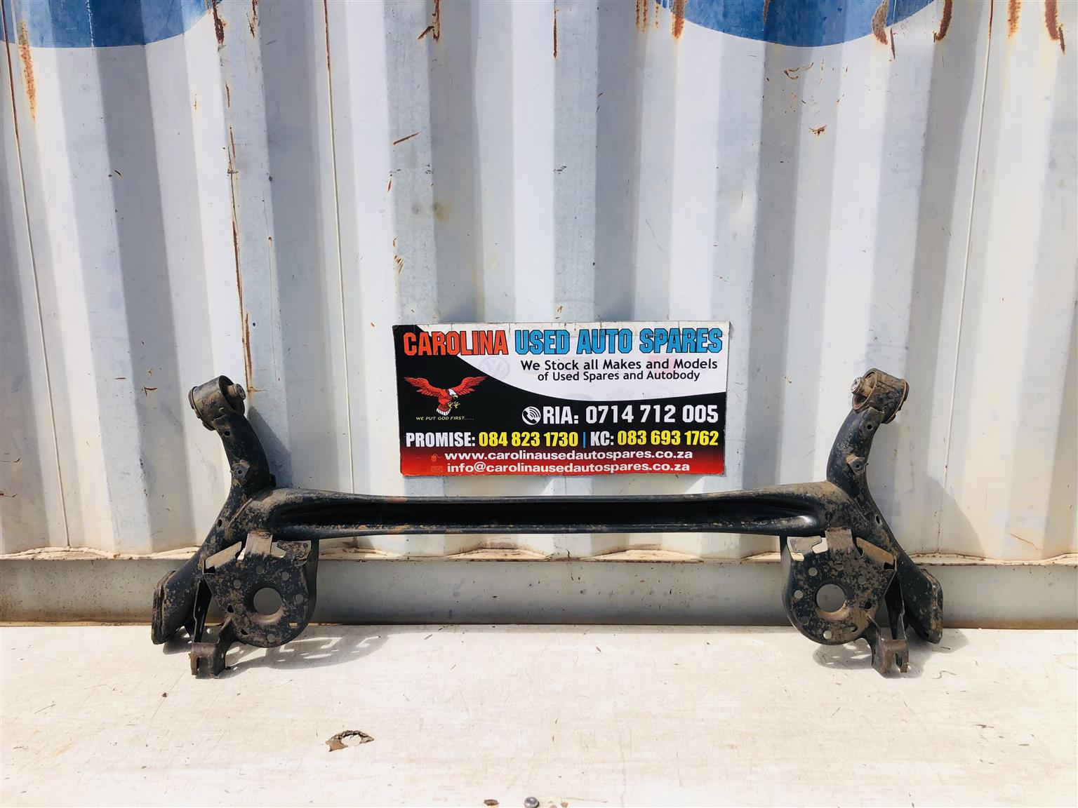Toyota Yaris rear/back axle  (2006-2016) - Private Seller