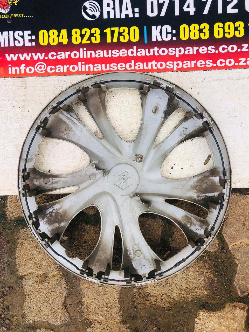 Suzuki Swift wheel cap (14 inch) - Private Seller Suzuki Swift wheel cap (14 inch) - Private Seller