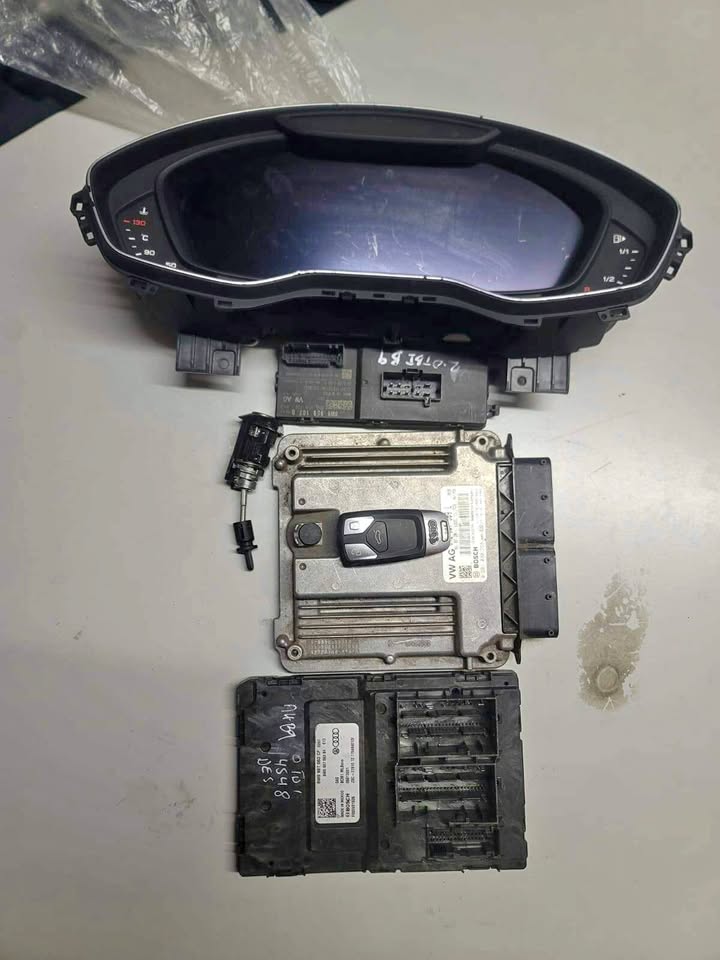 Audi Q5 2018 TDI Lockset - Private Seller Audi Q5 2018 TDI Lockset - Private Seller