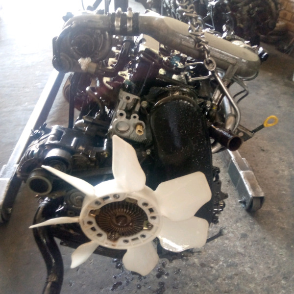 Toyota Hilux D4D 2.5 2KD Engine for Sale