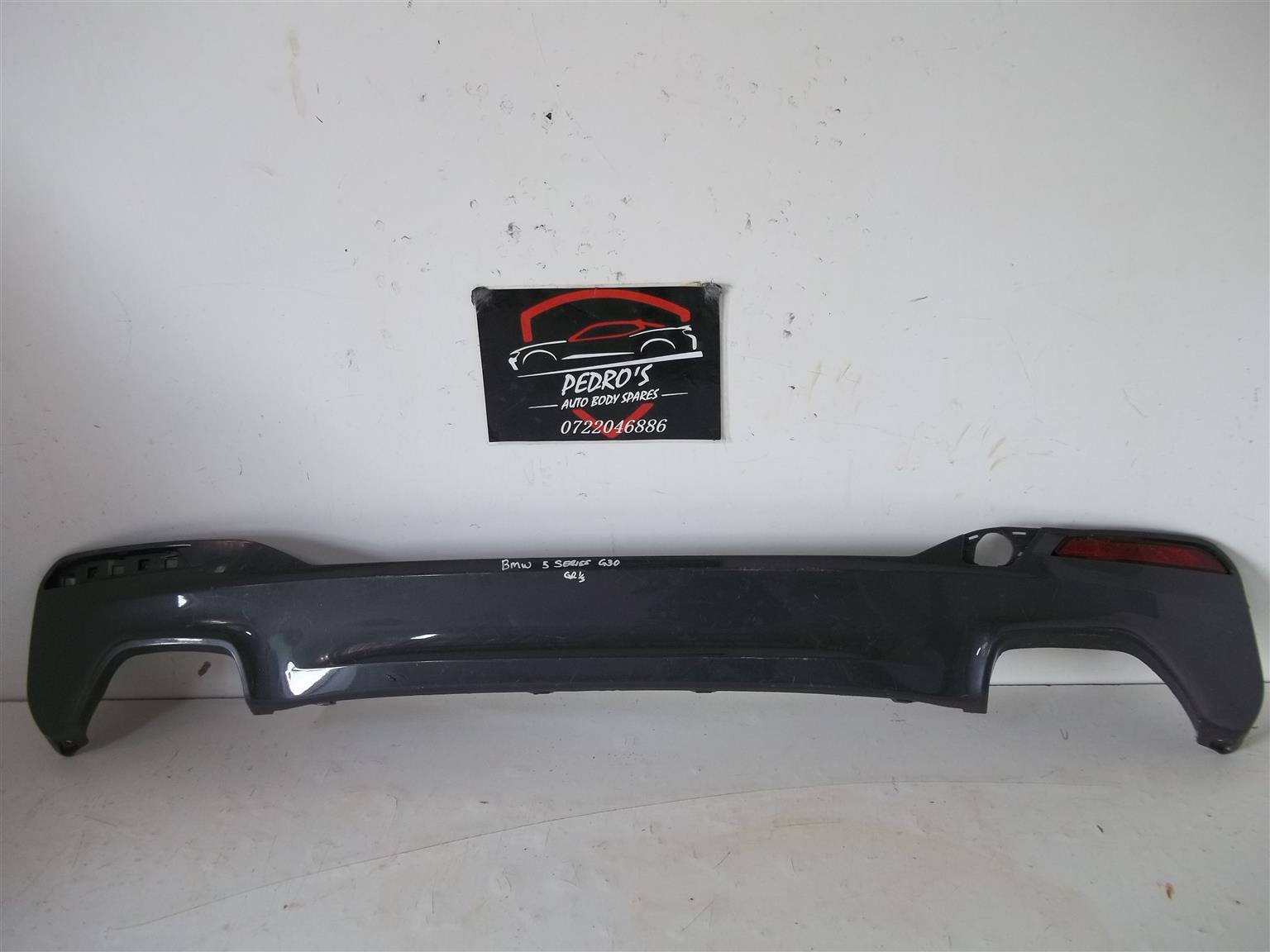 BMW 5 series (G30/31) rear bumper diffuser - Private Seller BMW 5 series (G30/31) rear bumper diffuser - Private Seller