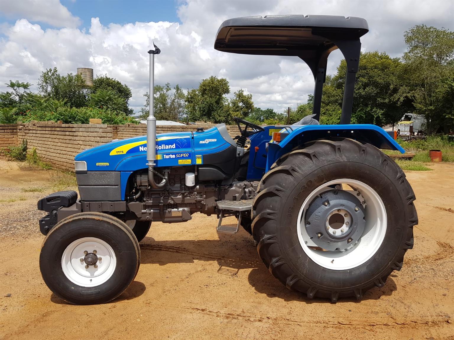2015 New Holland TT75 Tractor 4x2 For Sale