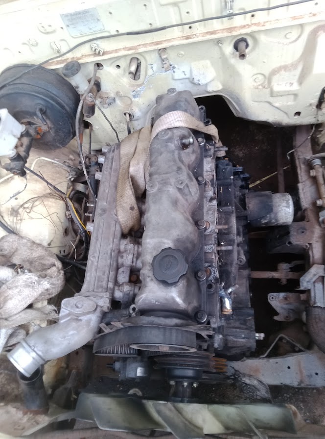 Ford/Mazda WLT 2.5 Engine Ford/Mazda WLT 2.5 Engine