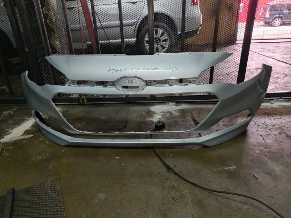 Hyundai i20 Grand 2017 Front BUMPER - Private Seller Hyundai i20 Grand 2017 Front BUMPER - Private Seller