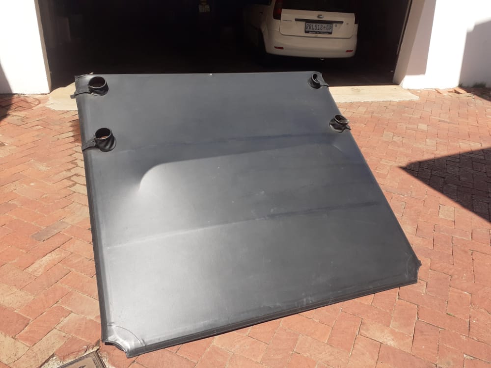 Ford Ranger/ Mazda BT 50 roll bar and tonneau cover - Private Seller Ford Ranger/ Mazda BT 50 roll bar and tonneau cover - Private Seller