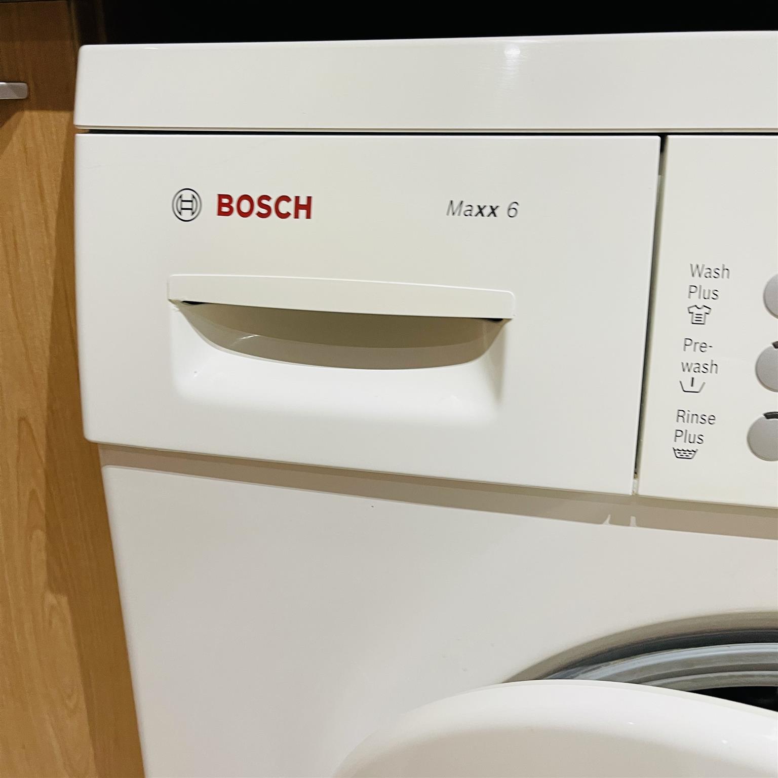 Bosch washing machine 6kg 