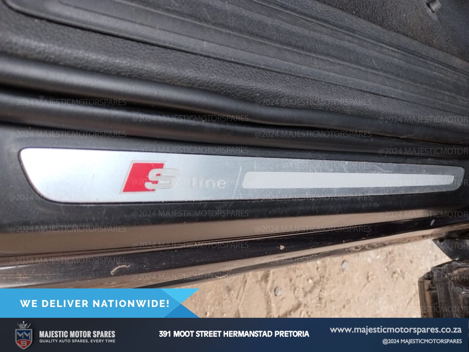 2013 audi q7 3.0 tdi facelift s line door sills for sale - Private Seller