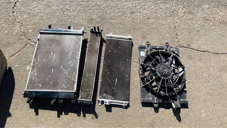 Chery Tiggo 4 Pro Radiator,fan ,condenser and inter cooler - Private Seller Chery Tiggo 4 Pro Radiator,fan ,condenser and inter cooler - Private Seller