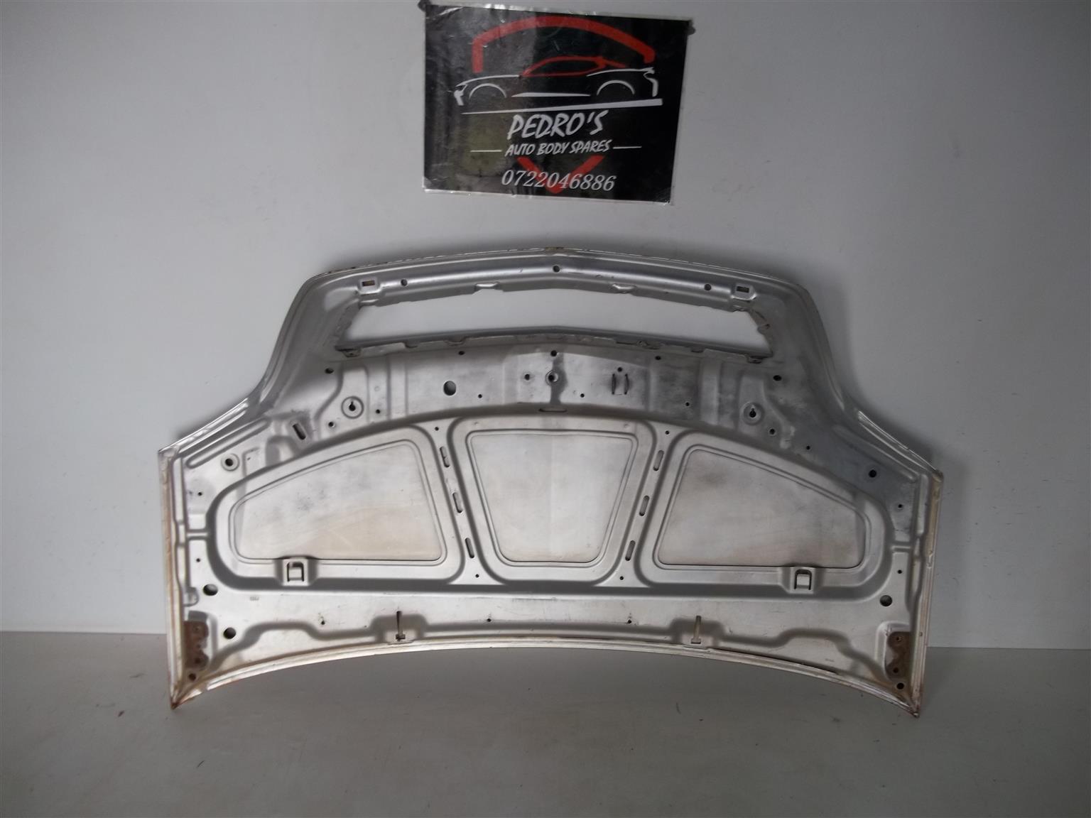 Renault Scenic Bonnet - Private Seller Renault Scenic Bonnet - Private Seller