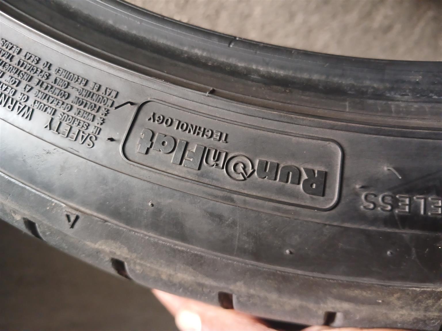 BMW M-sport RunFlat Dunlop tyres - Private Seller