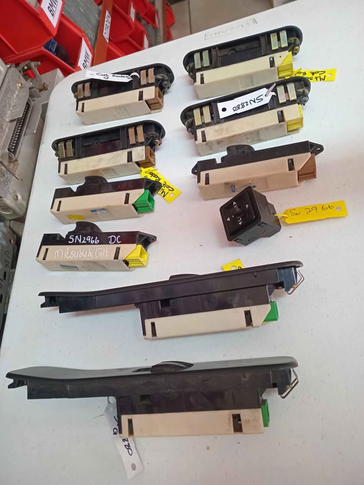 Mitsubishi colt main window switch for sale @ circle 7 used parts - Private Seller