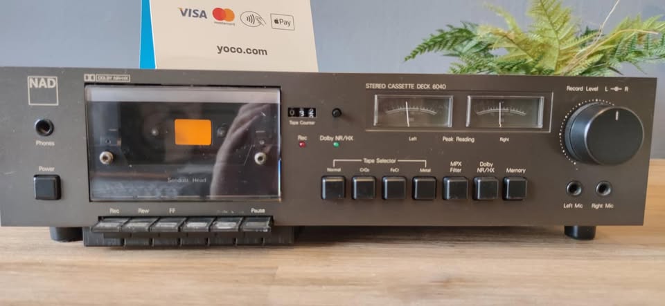 NAD 6040 tape deck