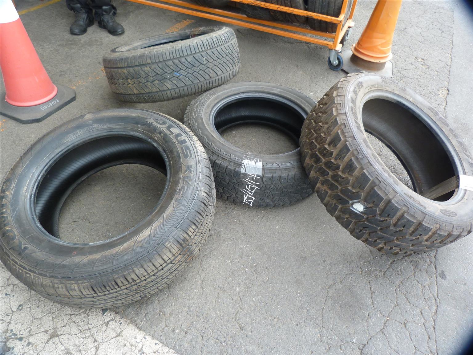 WIDE VARIETY OF JEEP AND LANDROVER TYRES FOR SALE - SPARESBOYZ - Private Seller