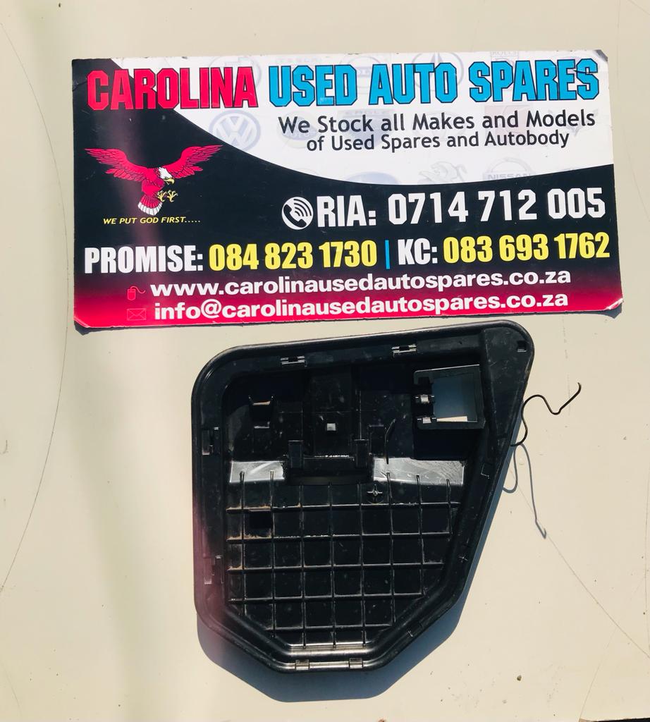 Mercedes Benz W172 SLK 200 AMG right front door seal - Private Seller Mercedes Benz W172 SLK 200 AMG right front door seal - Private Seller