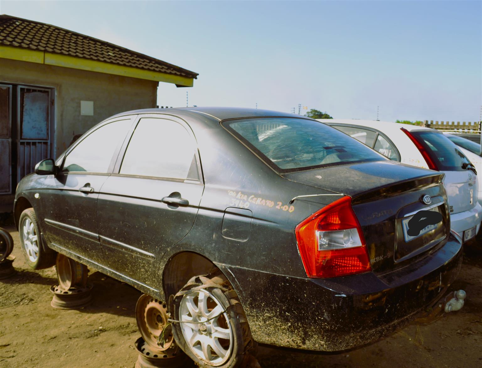 2004 Kia Cerato 2.0D - Stripping for Spares