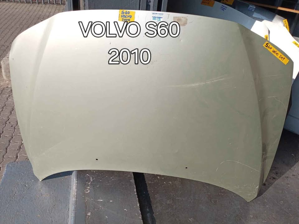 Volvo S60 Bonnet. Call or DM . - Private Seller Volvo S60 Bonnet. Call or DM . - Private Seller