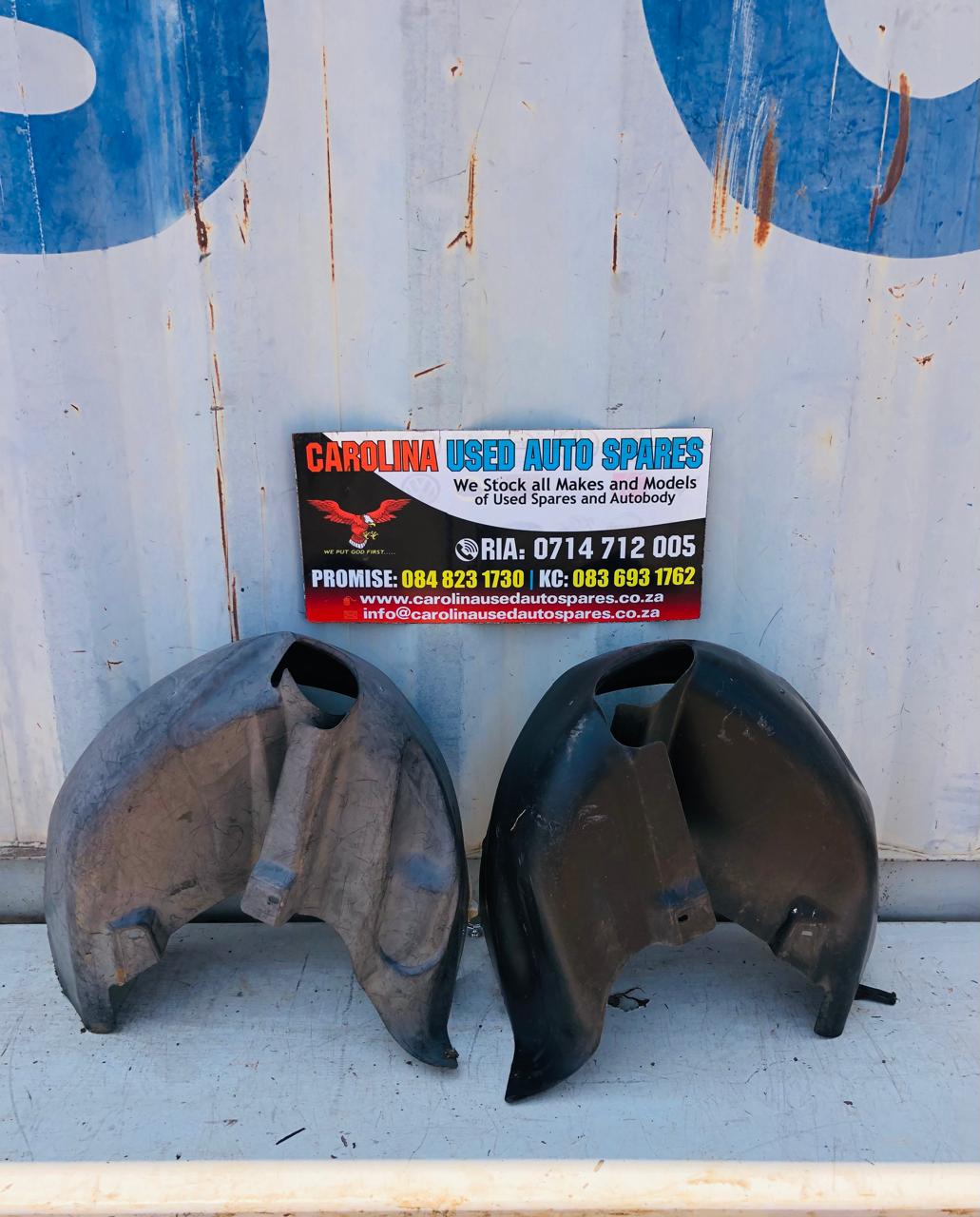 VW Polo 6 left and right side rear/back fender liner (2009-2017) - Private Seller